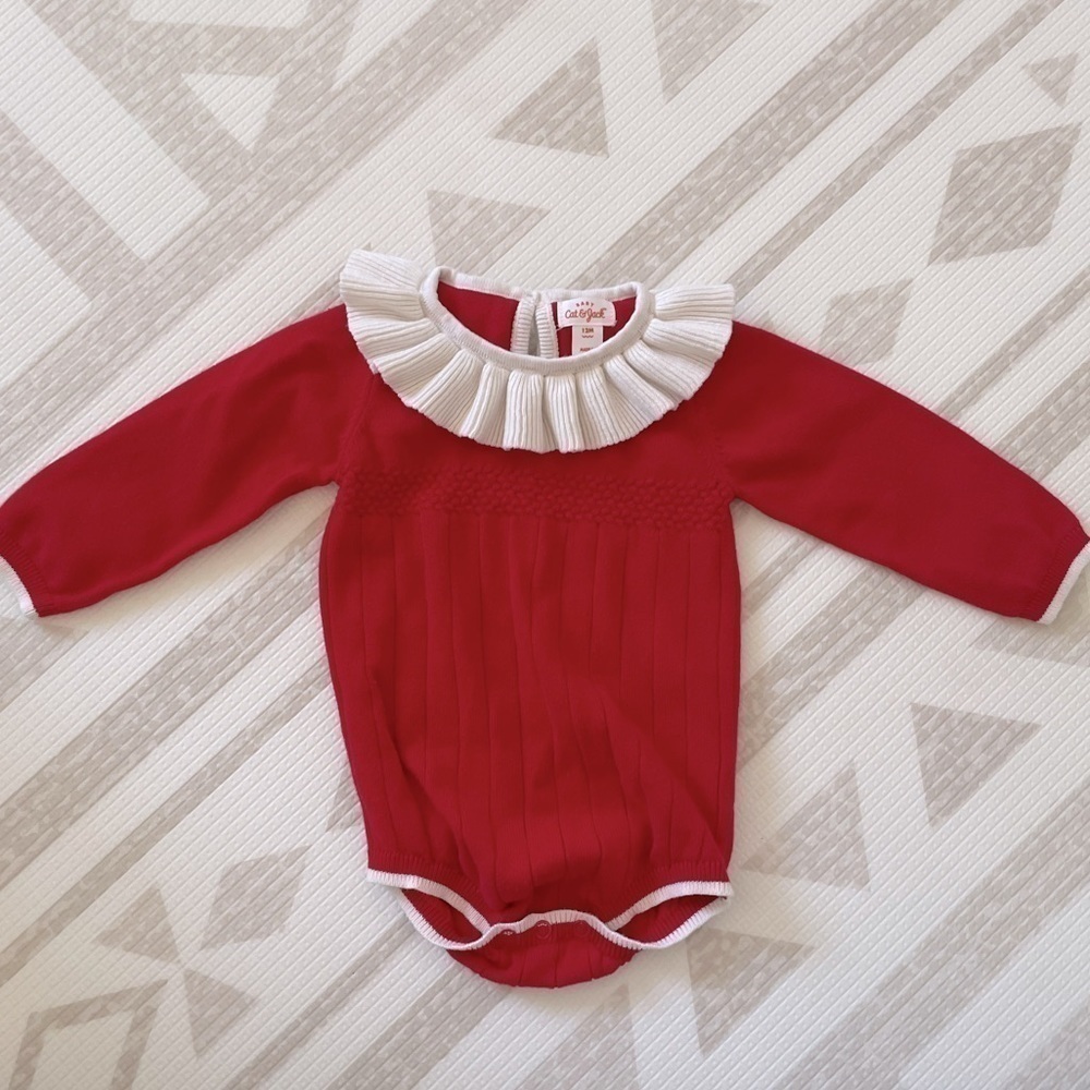 Cat & Jack knit Christmas outfit onesie 12 month ruffle collar like new!
